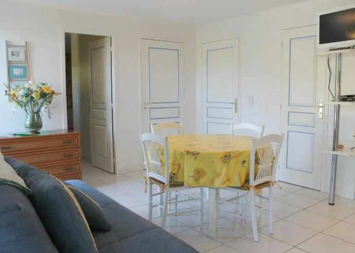 La Croix De Pierre Proche De Sarlat *